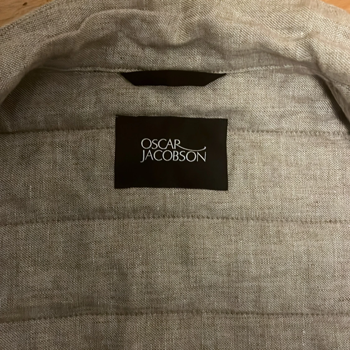 Beige väst från Oscar Jacobson - 4