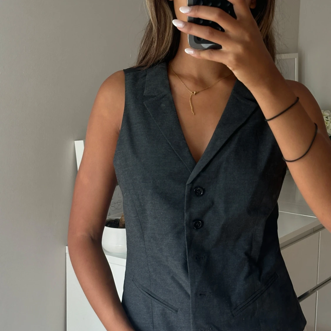 Mörkgrå kostymväst med knappar - 1