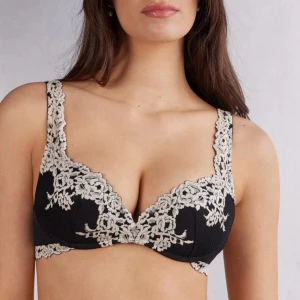 Intimissimi bh  - Helt oanvänd bh i modellen Gioia, nypris 599🩷