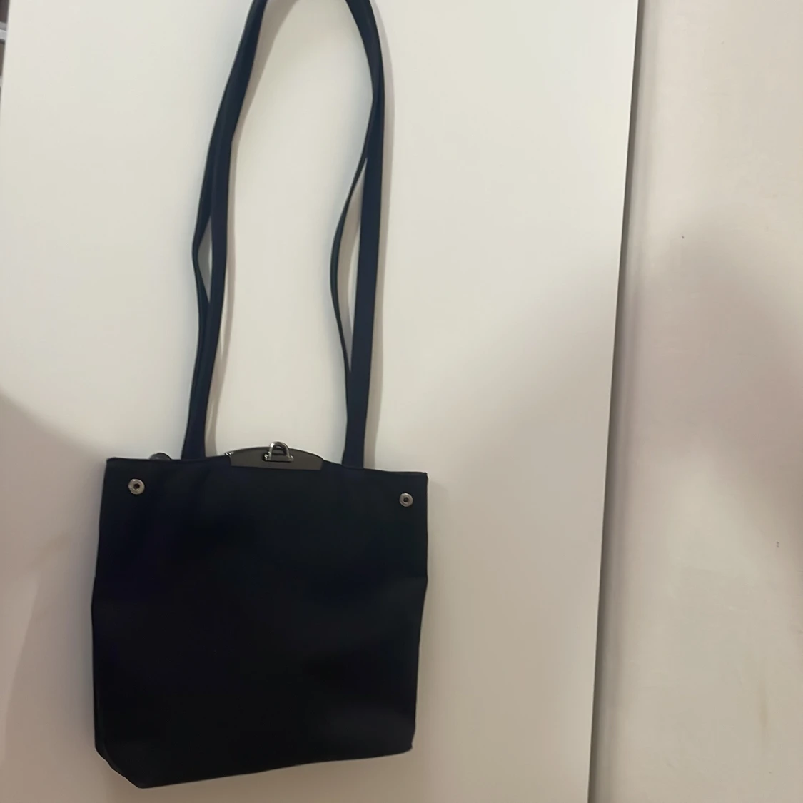 Svart axelväska - 2