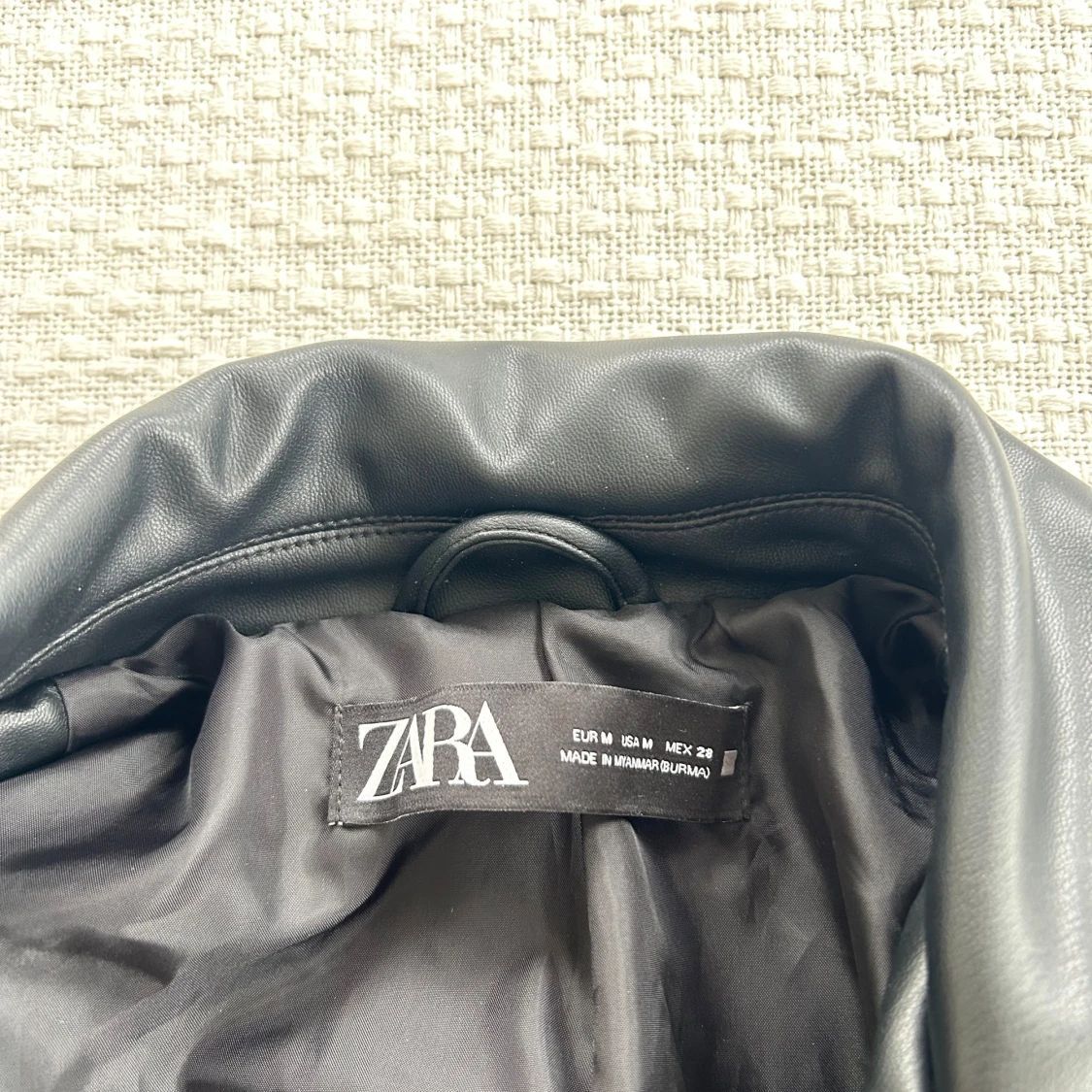 Svart skinnjacka från Zara - 2