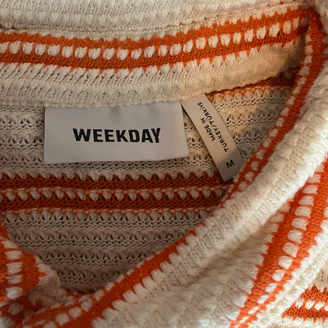 Randig kortärmad linneskjorta från Weekday - 1