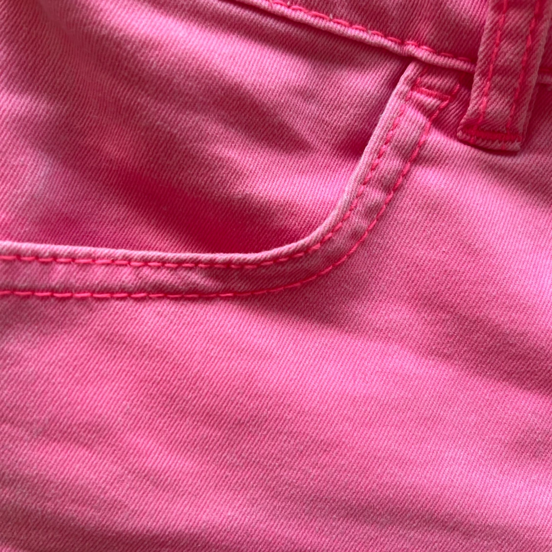 Rosa shorts från Divided - 2