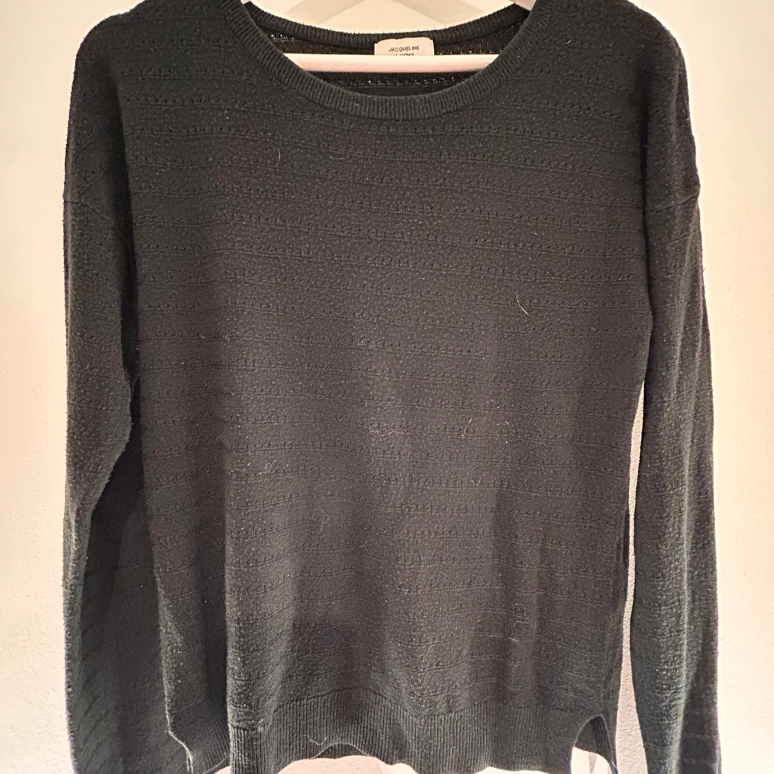 Svart tröja från Jacqueline de Yong