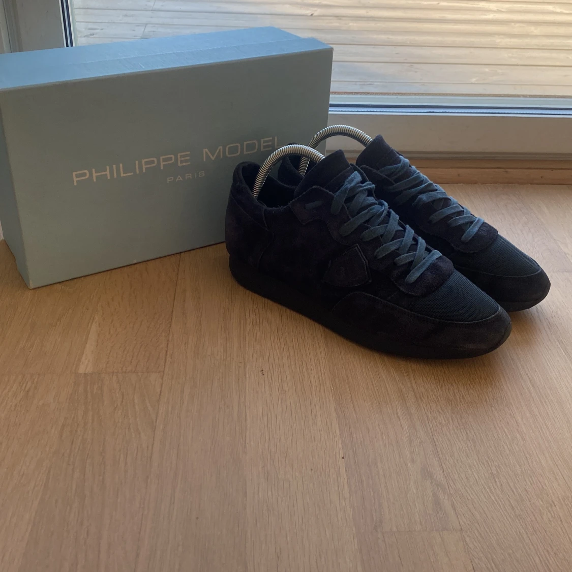 Philippe Model Trainers  - 1