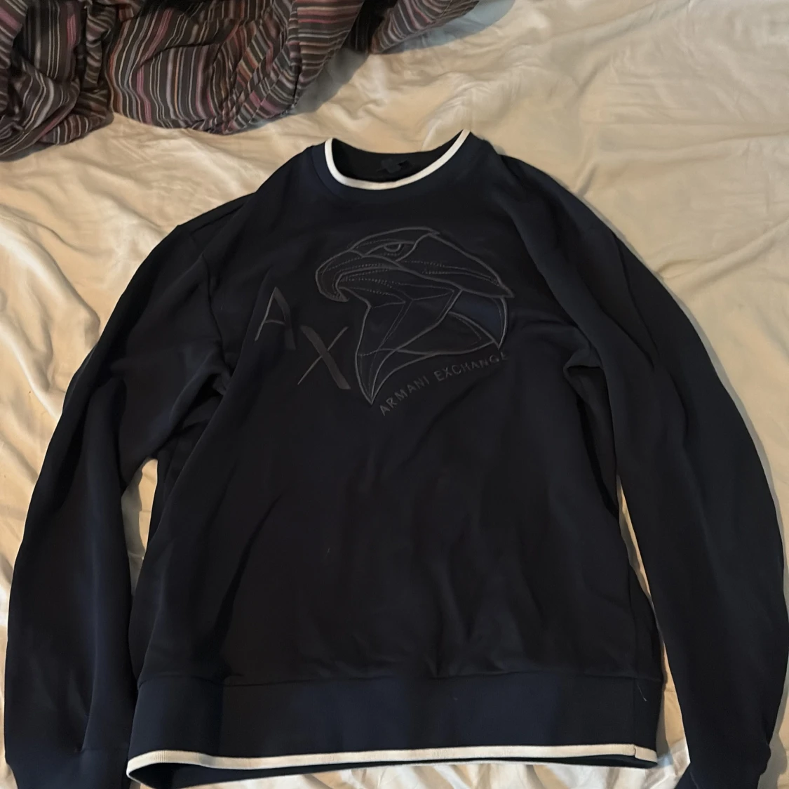 Mörkblå sweatshirt från Armani Exchange