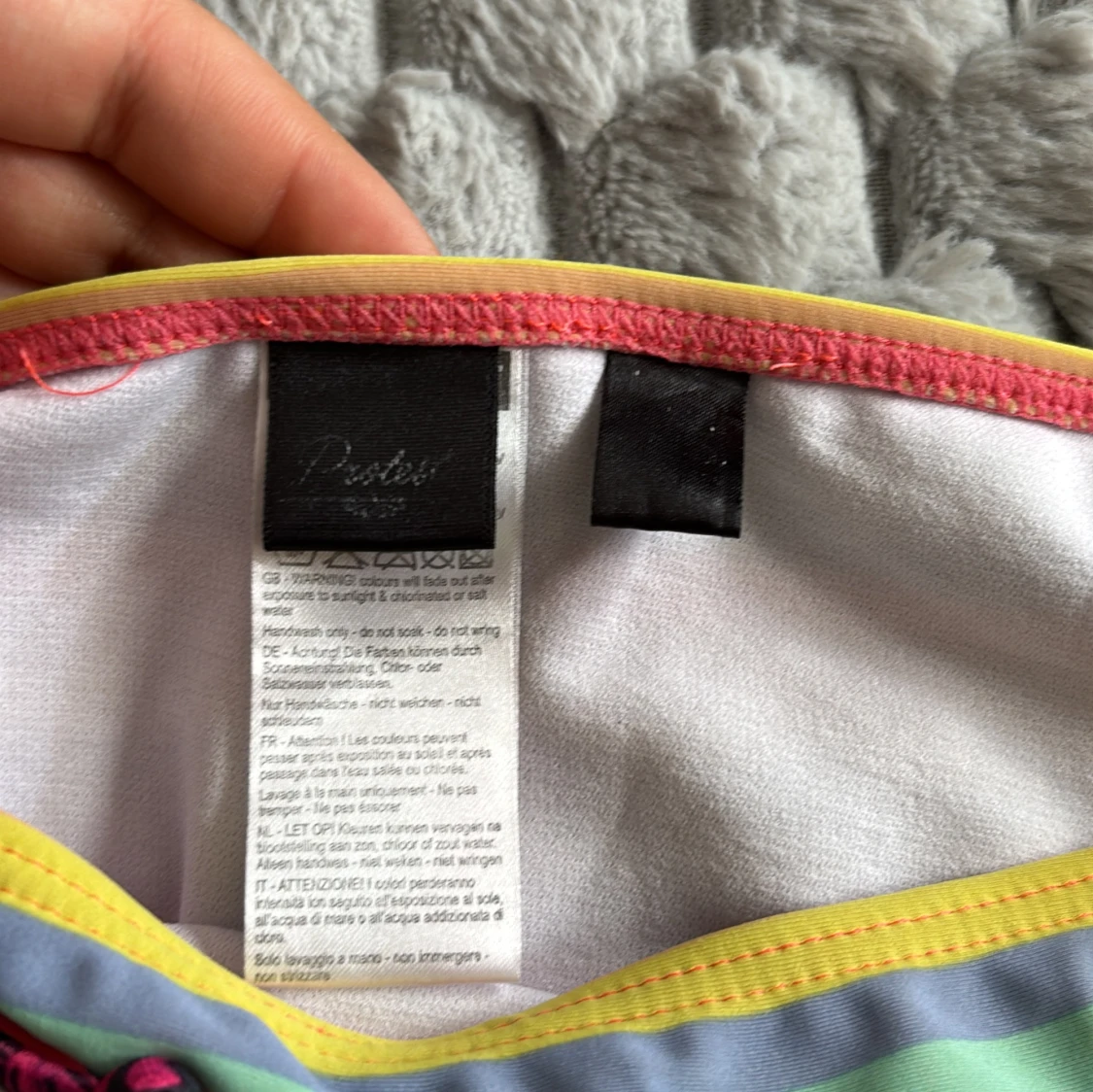 Randig bikiniunderdel från Protest - 1