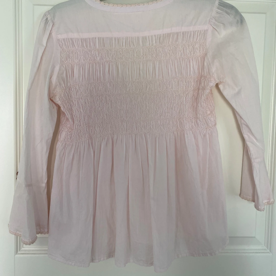 Ljusrosa Odd Molly blus med knytning - 1