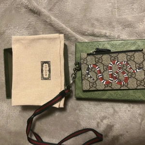 Gucci korthållare - Condition 10/10             Kommer i original aska/box