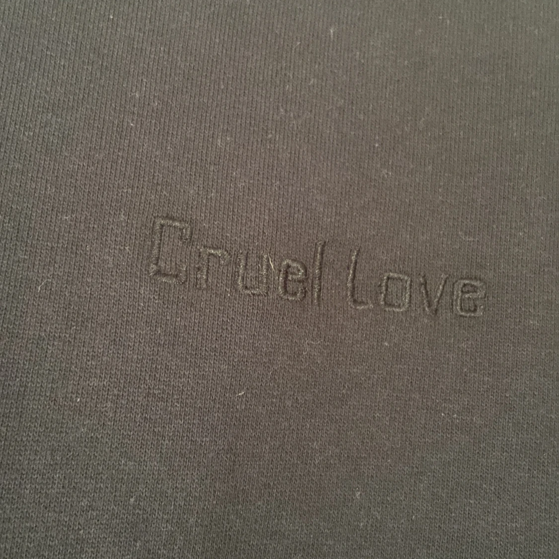 Svart hoodie Cruel Love Black Label - 1