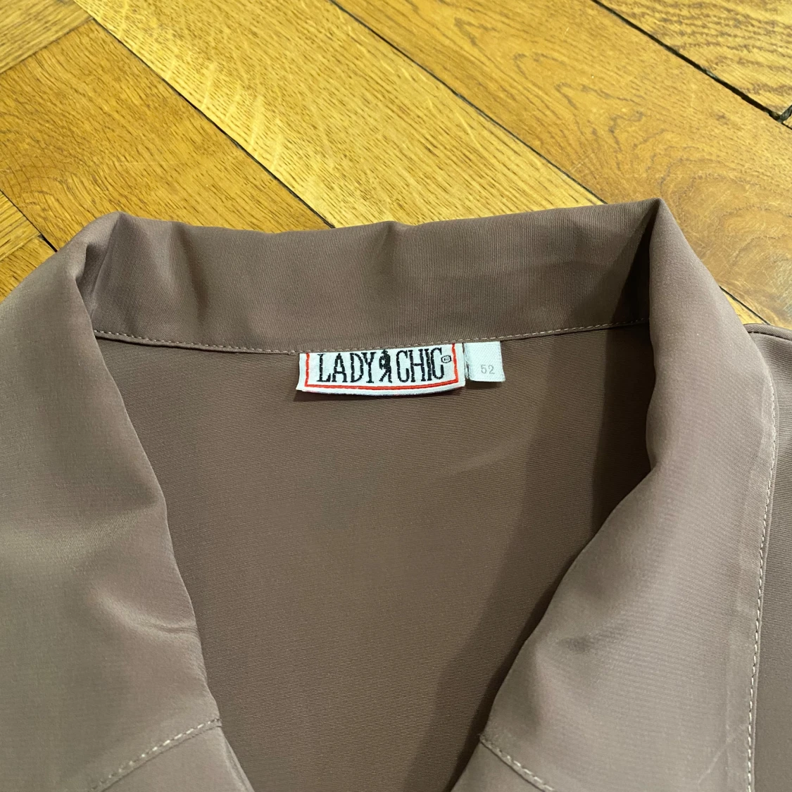 Vintage Lady Chic brown blouse, 52 (XXL) - 2