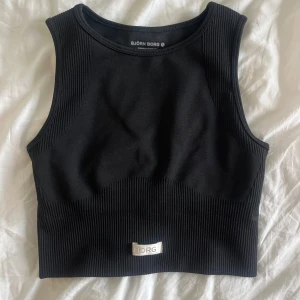 Träningstopp - Från Björn Borg, aldrig använd! Storlek S/M.