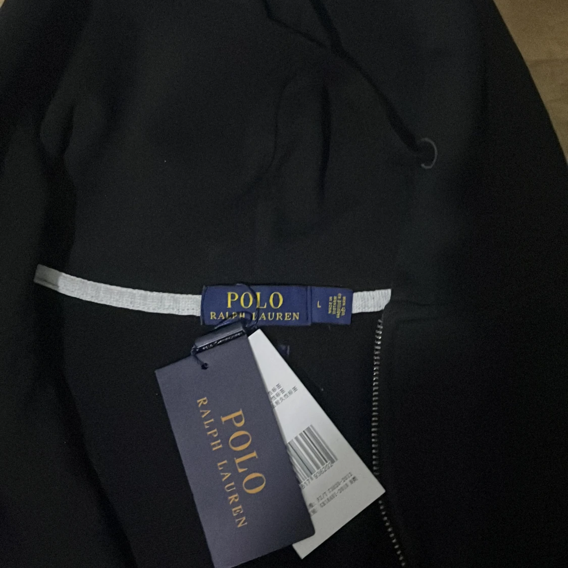 Svart hoodie från Polo Ralph Lauren - 2