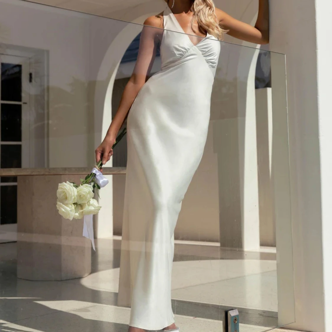  Balklänning med öppen rygg