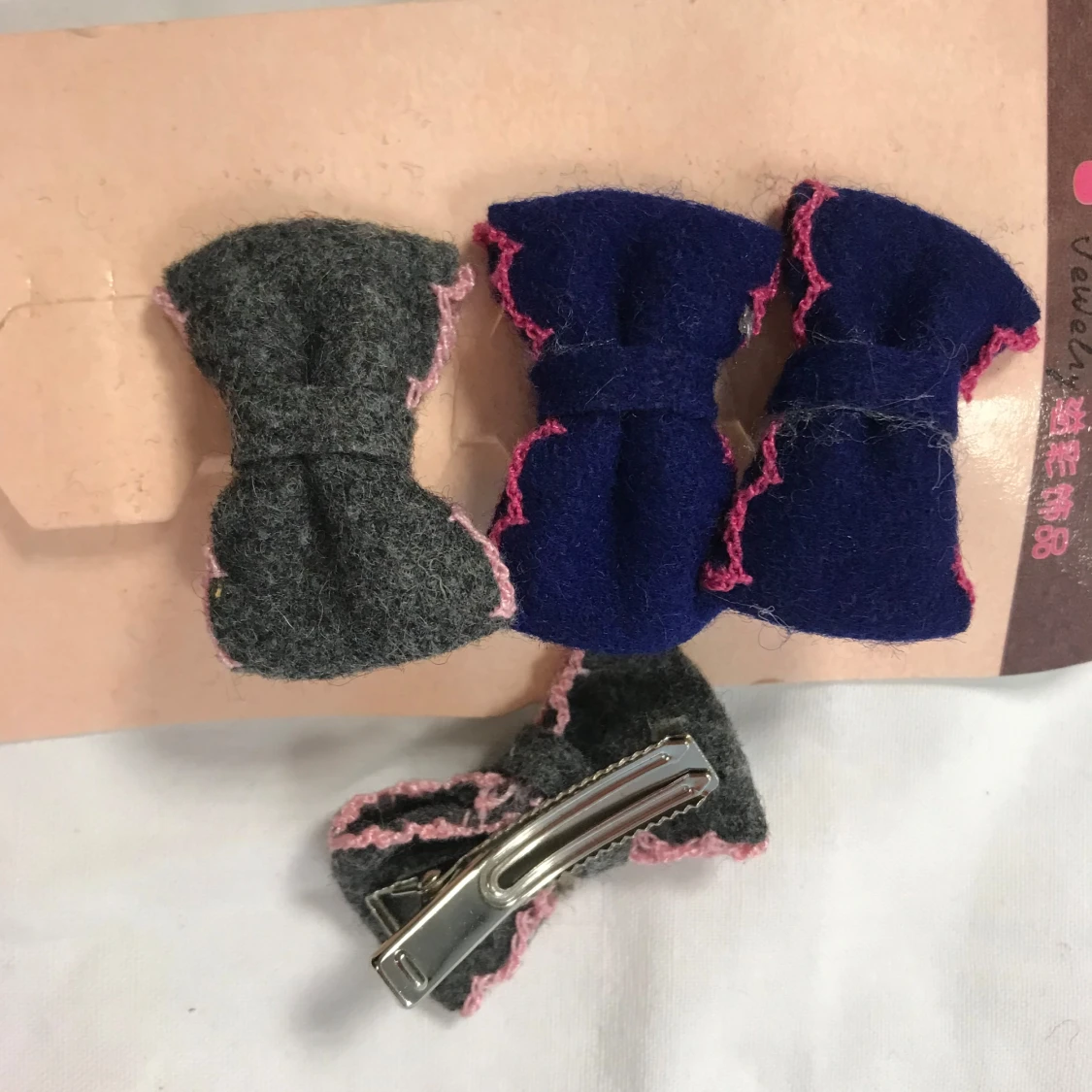 Färgglada rosettformade ull  hårklämmor - 3