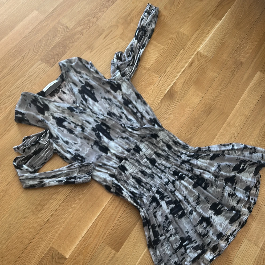 Mönstrad klänning från Sofie Schnoor - 3