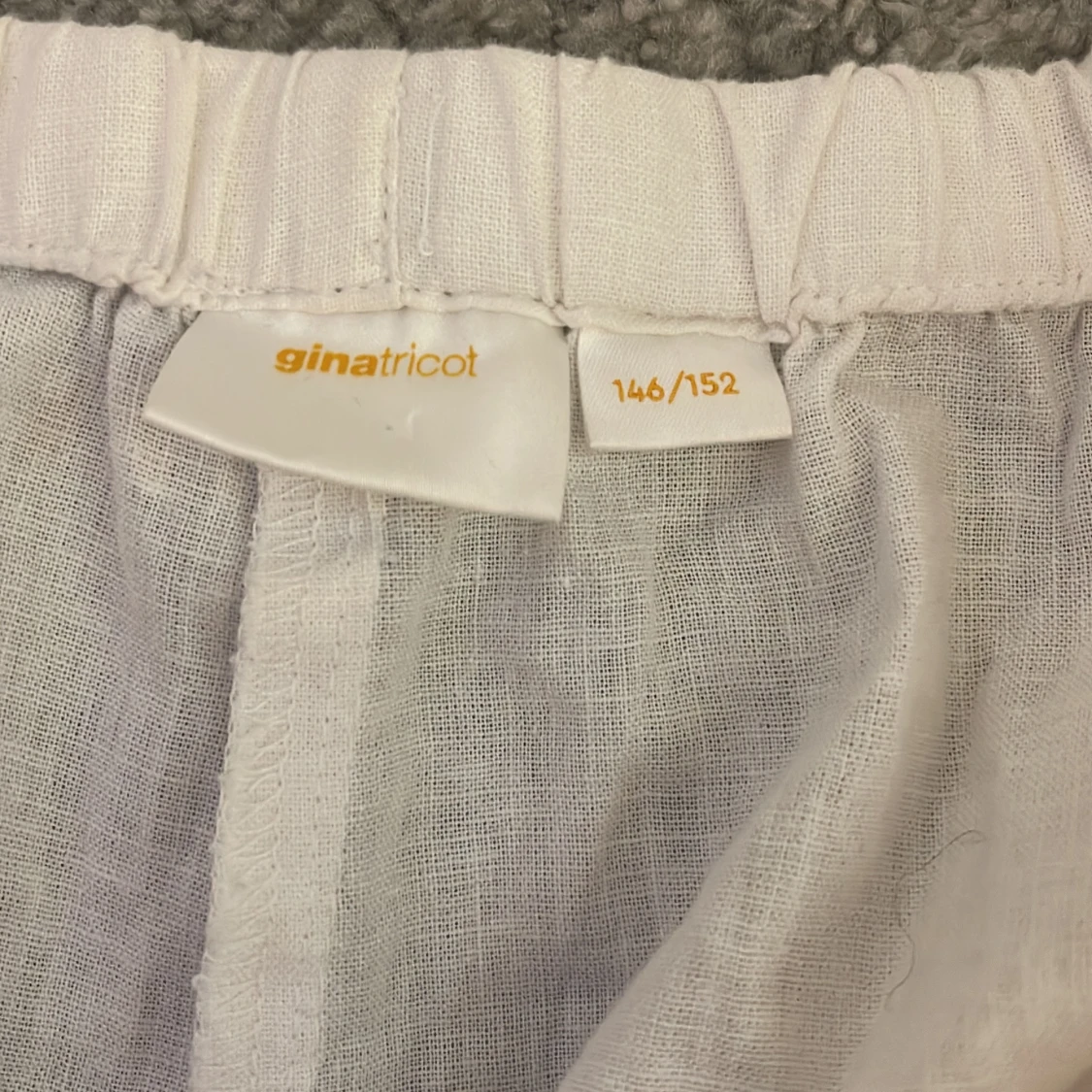 Vita linnebyxor från Gina Tricot - 2