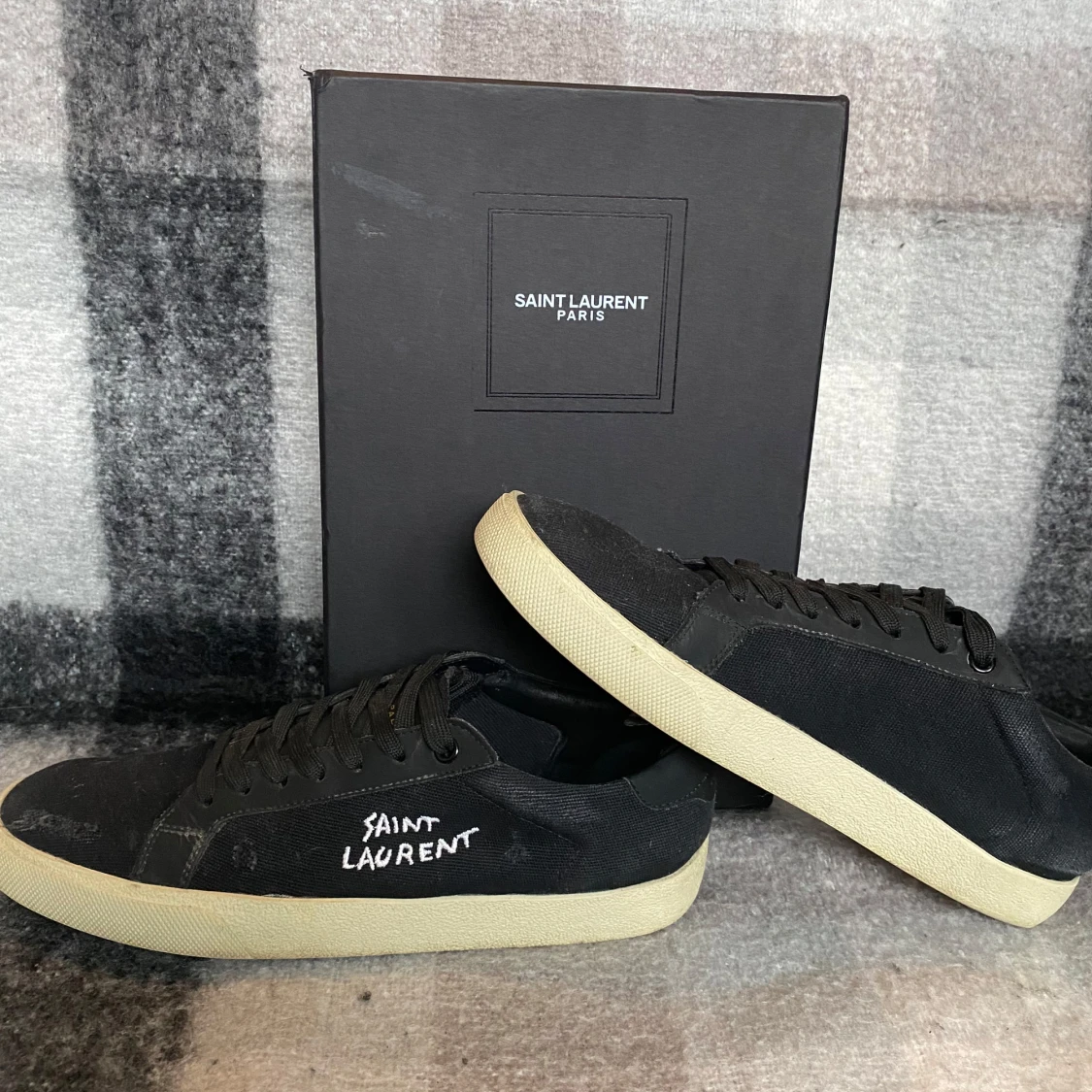 Svarta Saint Laurent skor