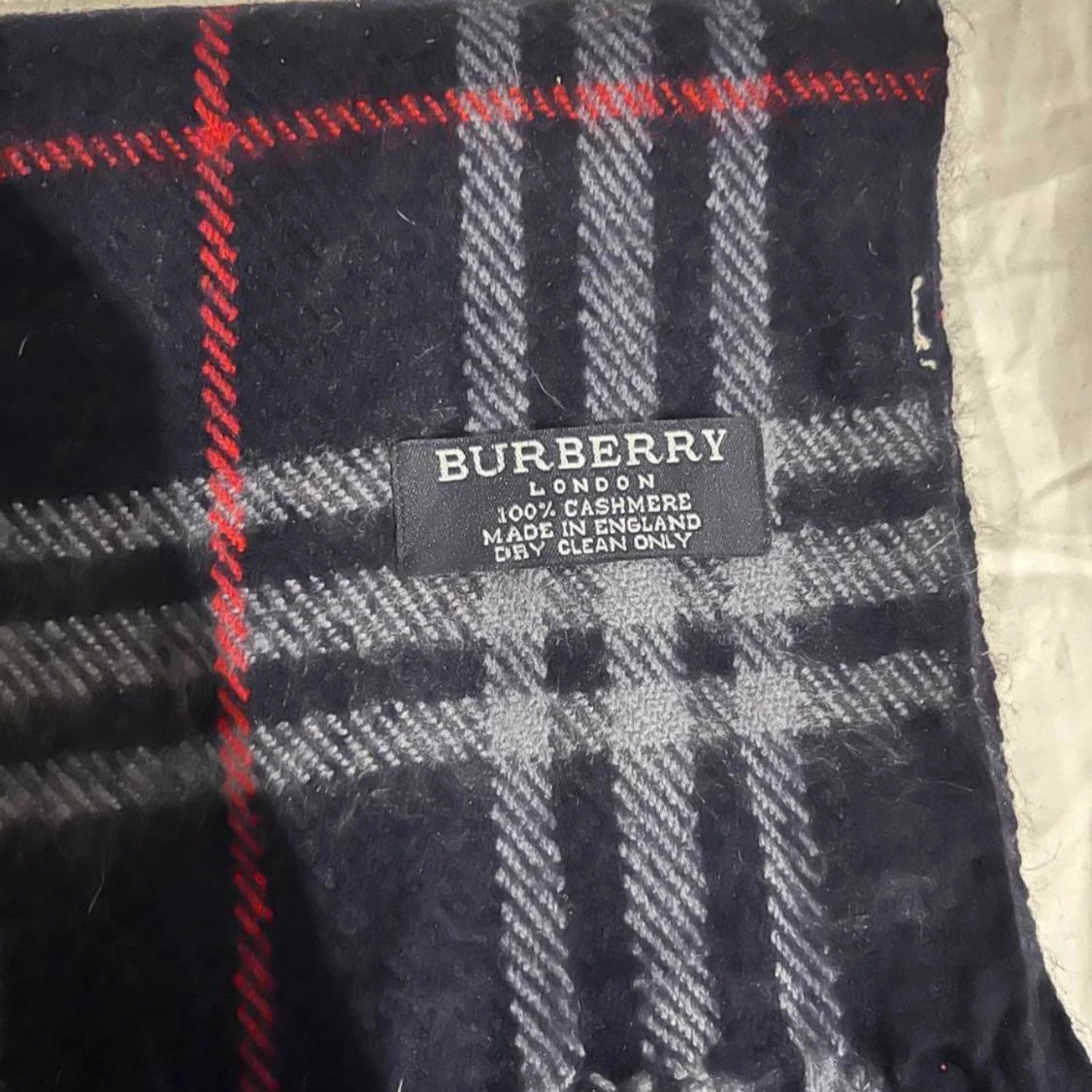 Rutig halsduk från Burberry - 2