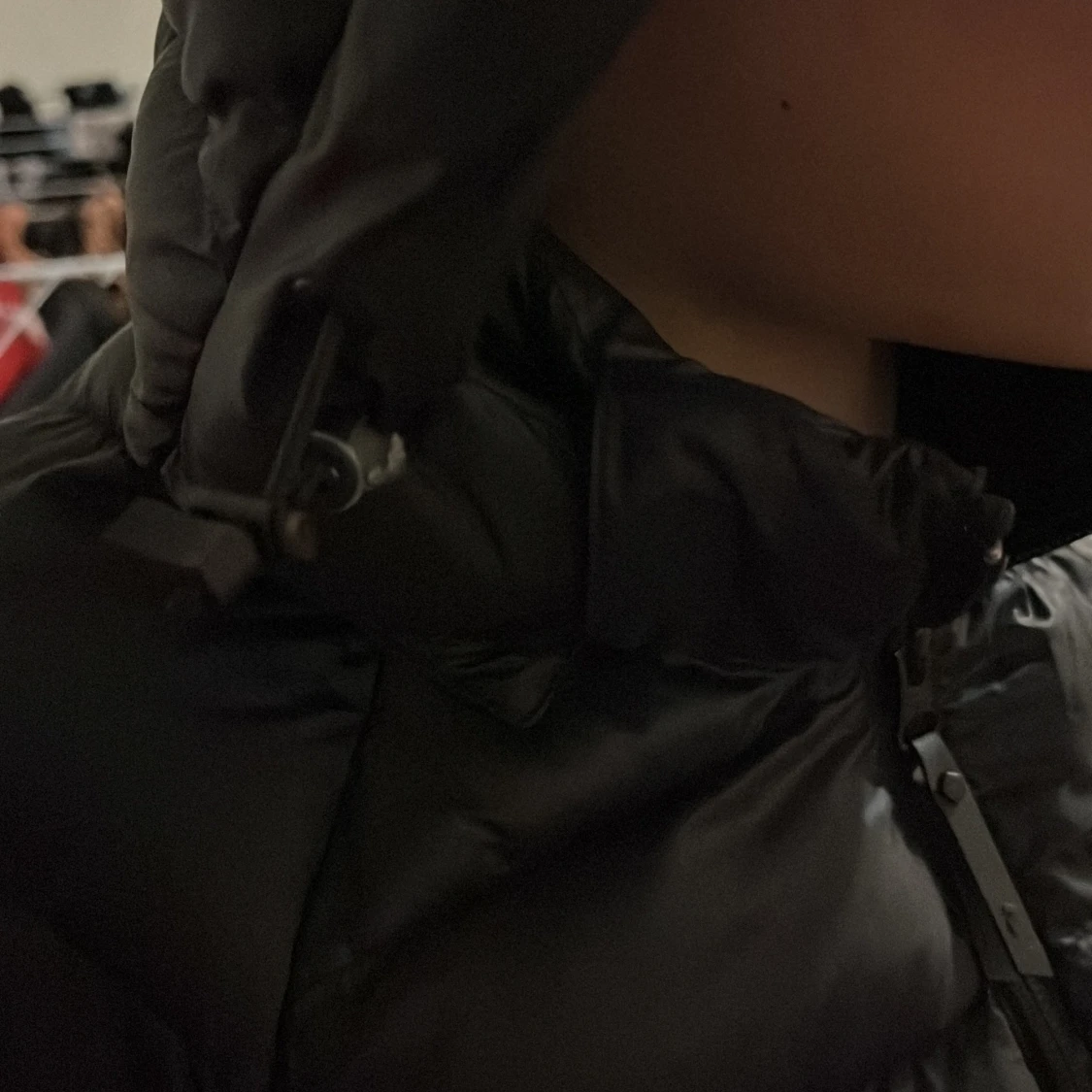 Svart dunjacka från Peak Performance - 3