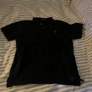Ralph lauren Piké - Fin Ralph lauren piké som blivit för liten 