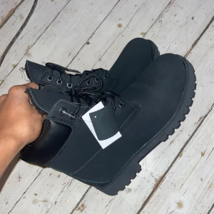 Black Timberland boots - Priset kan diskuteras…