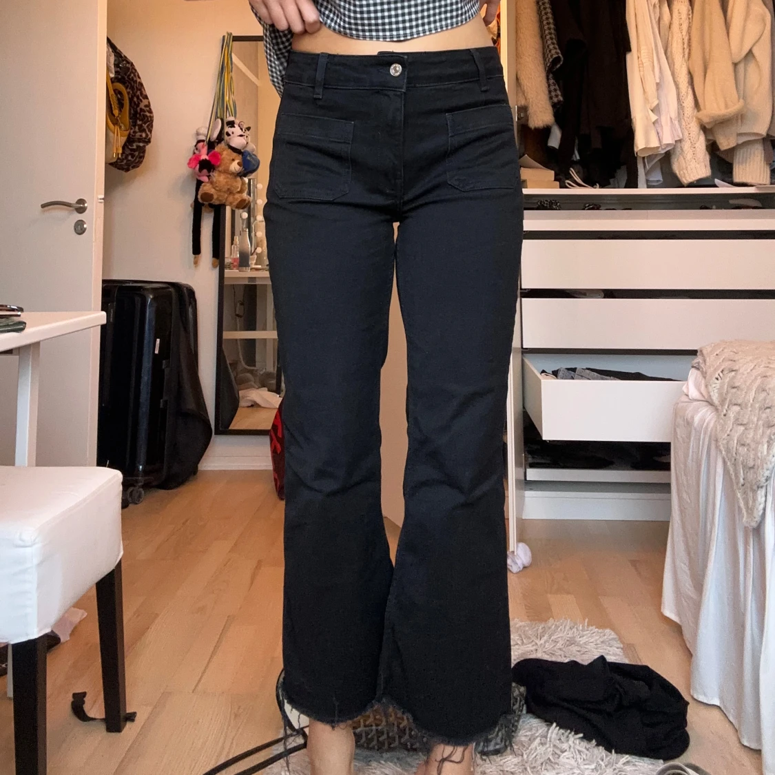 Svarta bootcut jeans med fickor fram - 1