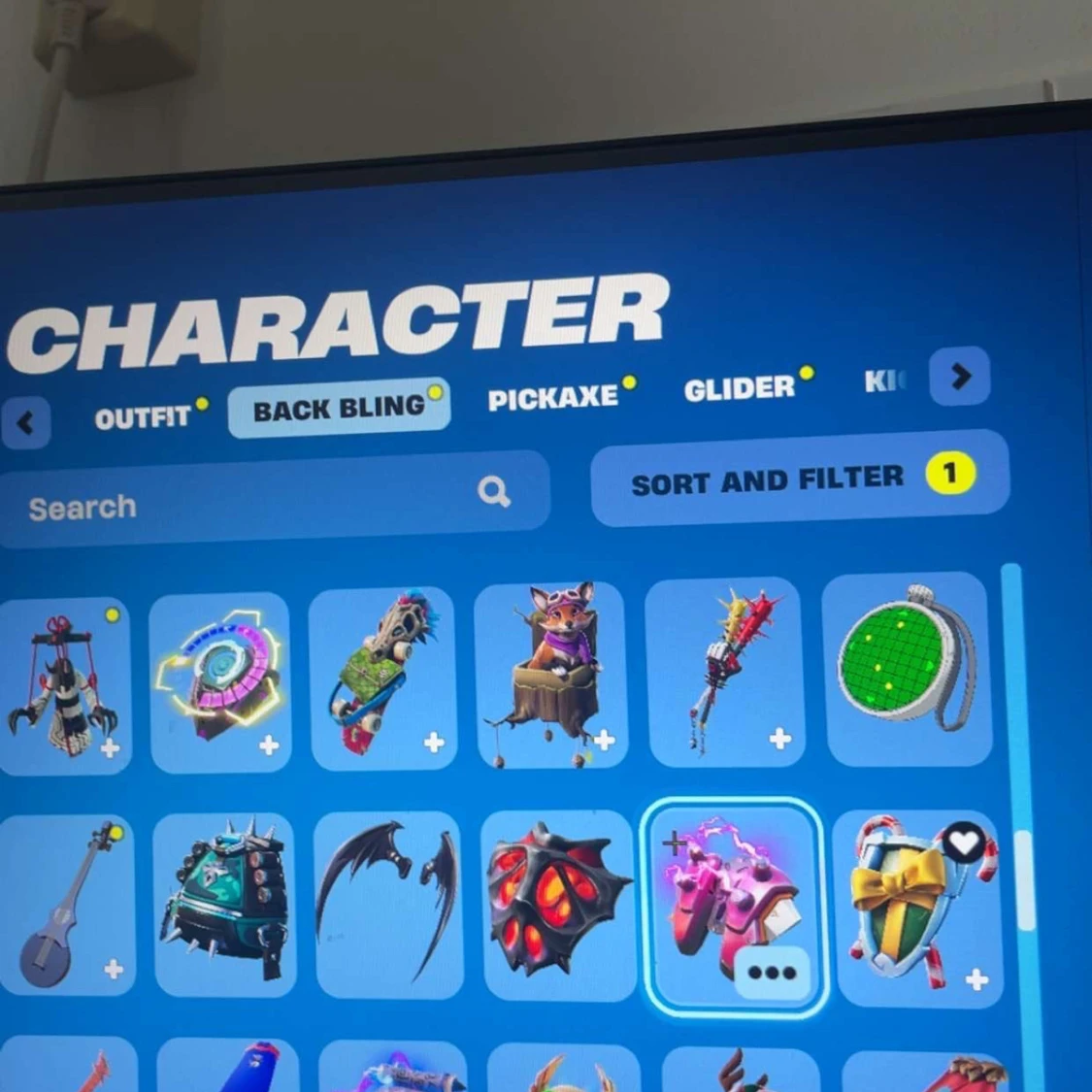 Character (Back Bling) - Fortnite Guide - 3