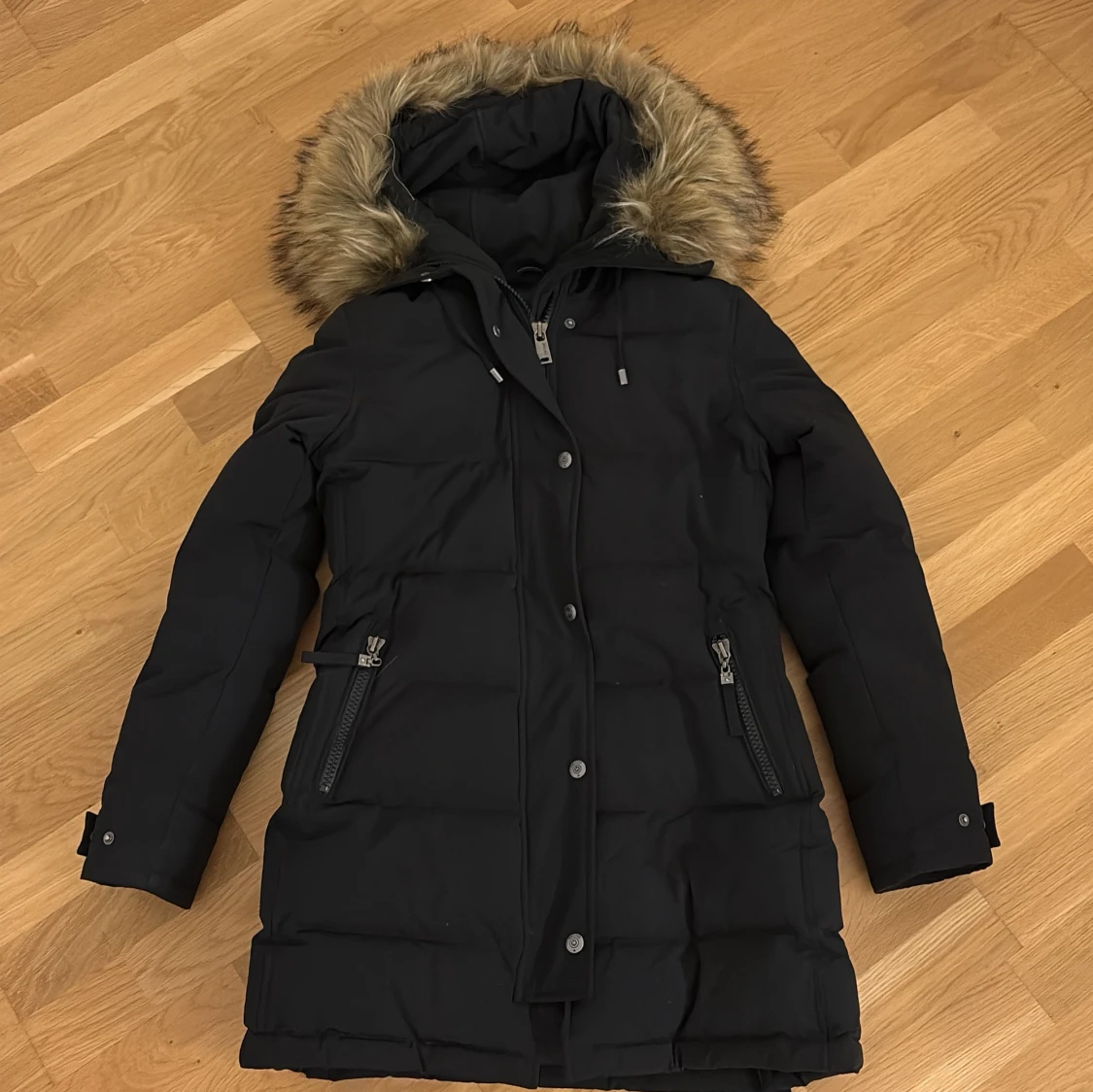 Svart vinterjacka från hollies ”subway” - 4