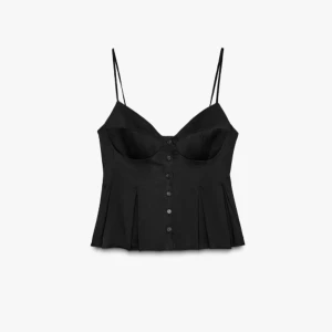 Zara topp - En helt ny Zara topp med alla lapparna kvar! Nypris 229kr 