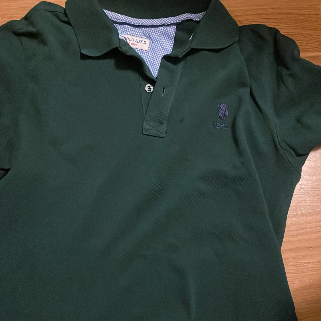 Mörkgrön pikétröja från U.S. Polo Assn.
