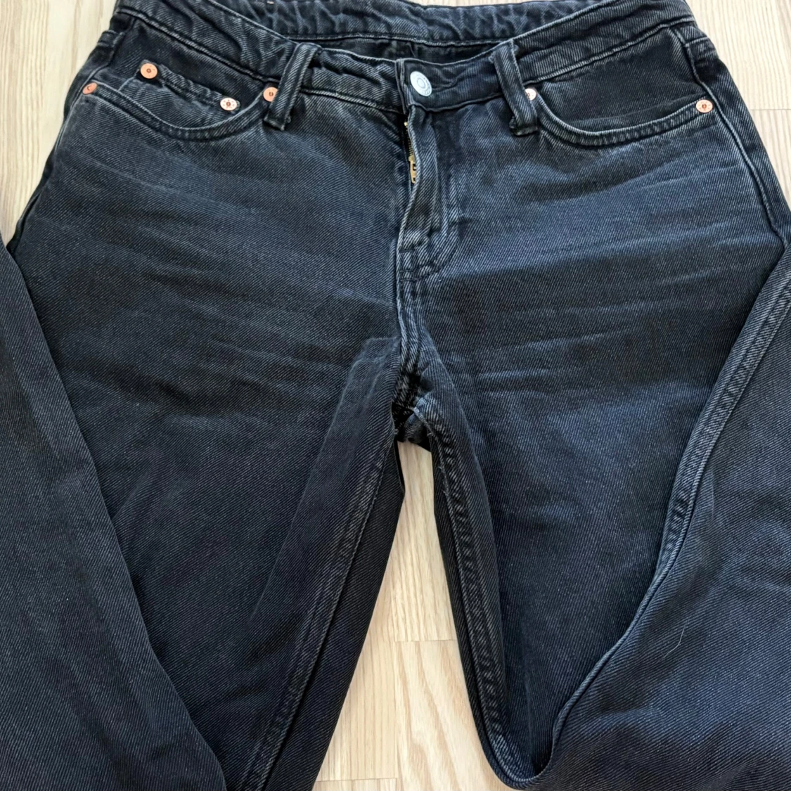 Weekday svarta jeans
