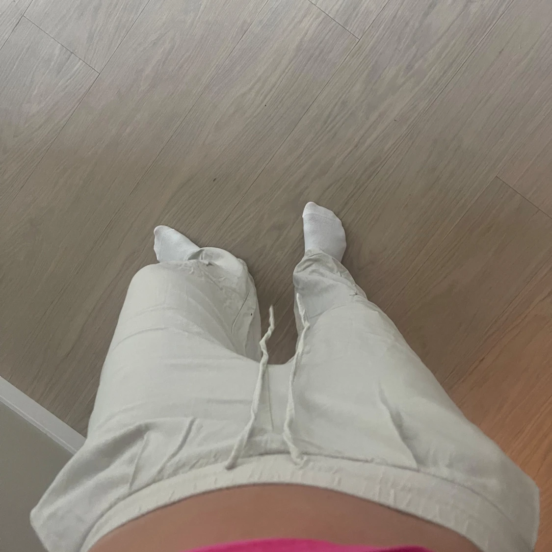 Beiga linnebyxor från Vero Moda XS