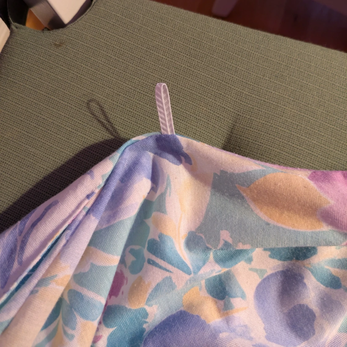 Blommig pastellklänning - 2