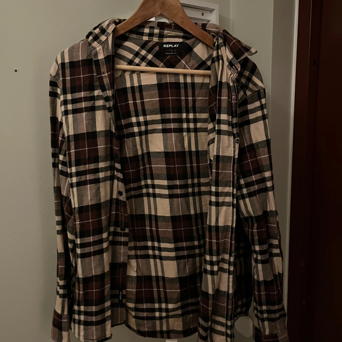 Rutig skjorta från Replay. - 2