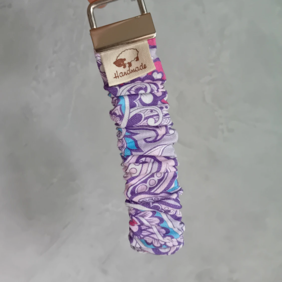 Scrunchie keychain nyckelring