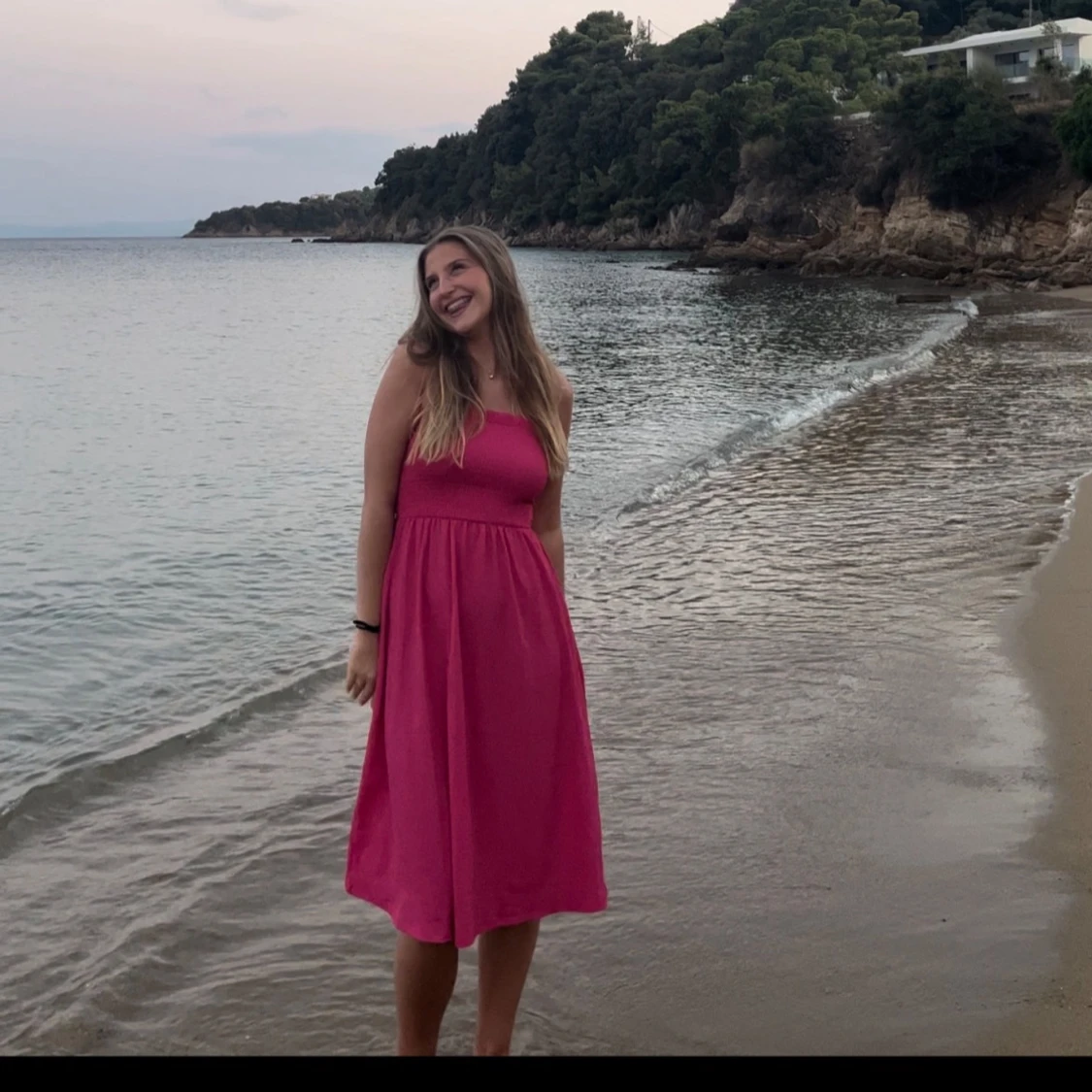 Rosa sommarklänning med smockliv