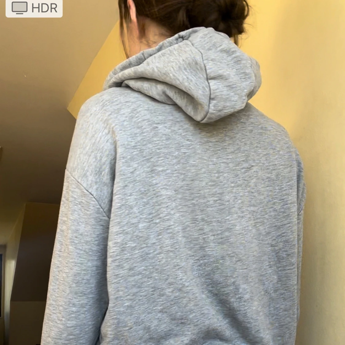 Grå hoodie från FILA - 2