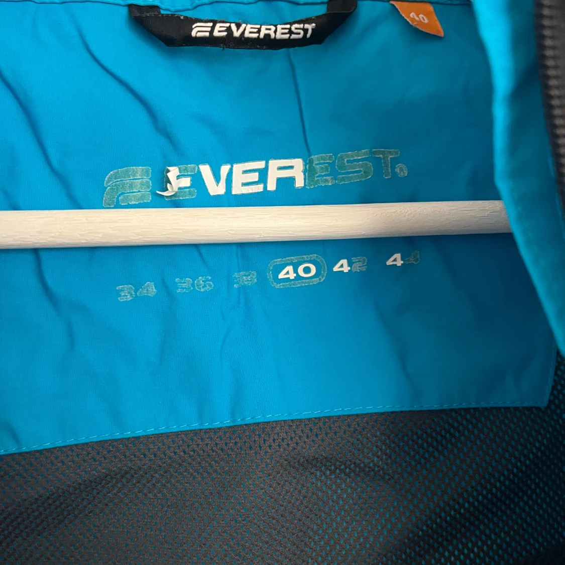 Turkos vindjacka från Everest - 3