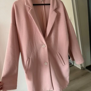 Rosa blazer - Jätte fin rosa blazer i fint skick 🩷