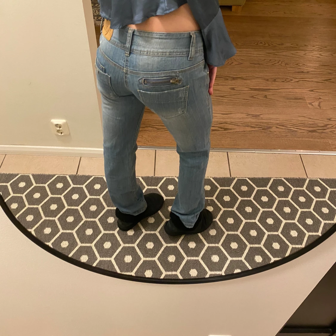 Blå lågmidjade jeans från Monday - 1