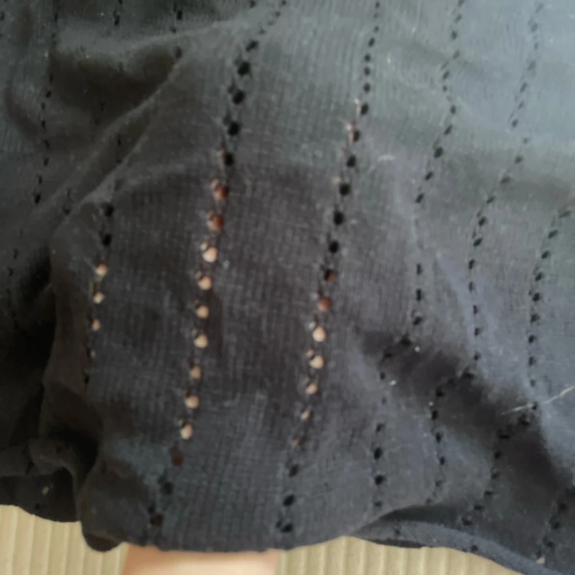 Svart stickad tröja från lager 157,strl M - 1