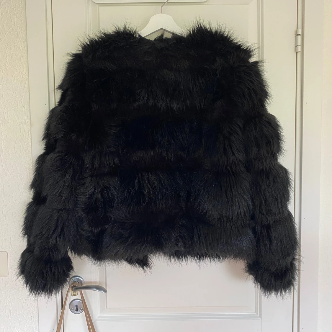 Svart pälsjacka - 2