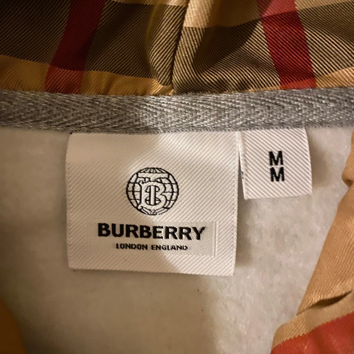 Grå hoodie från Burberry med dragkedja - 4