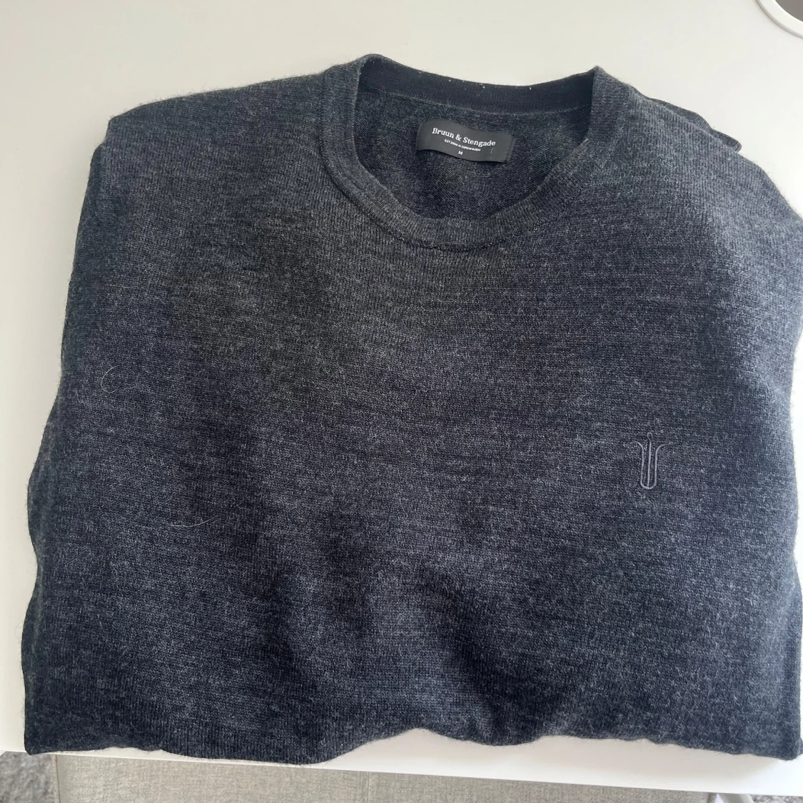 Grå bruun & stengade tröja  - 2