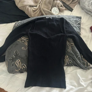 tröja - tröja ifrån bik bok i storlek xs🧚‍♀️