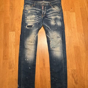 Dsq2 Jeans  - Jeans ca strolek 32W32L