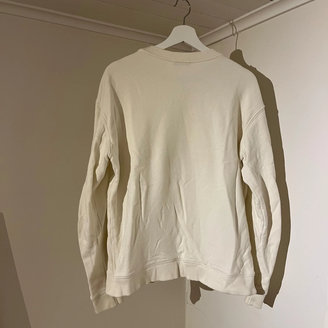 Vit tröja från Zara  - 4