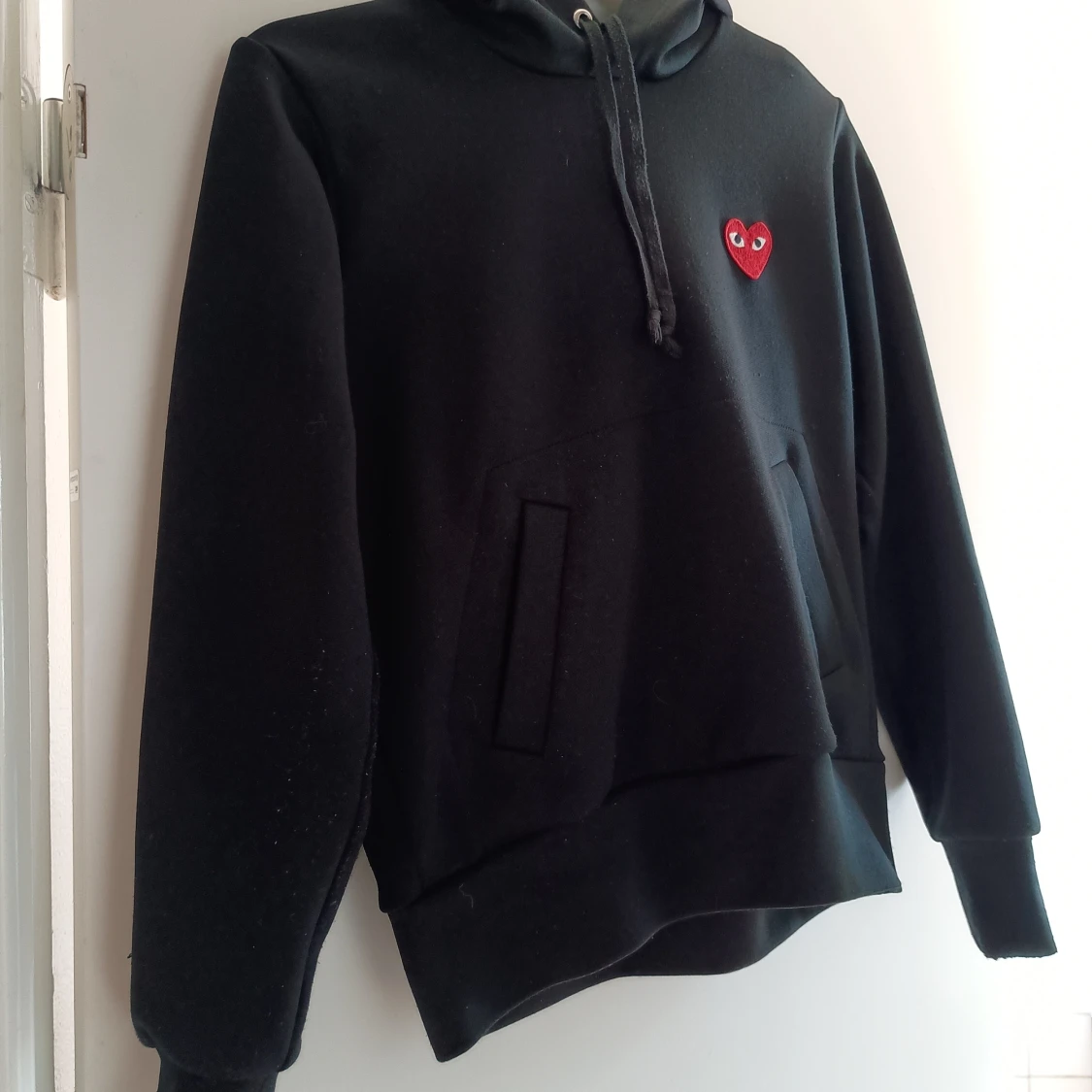Svart hoodie Comme des Garçons Play