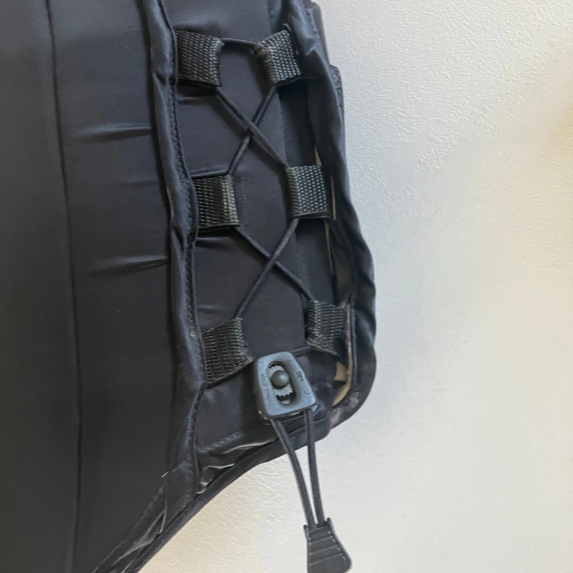 Svart skyddsväst - 2